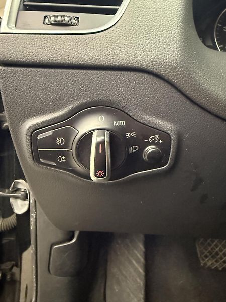 Audi Q5 2.0 TFSI 155 kW quattro - fotka 14 z 20