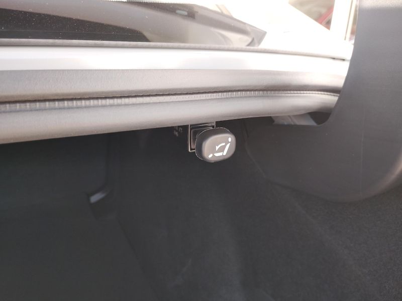 Mazda 3 (2026) SDN 2,5 MT, Centre-line, AKCE! - fotka 22 z 24