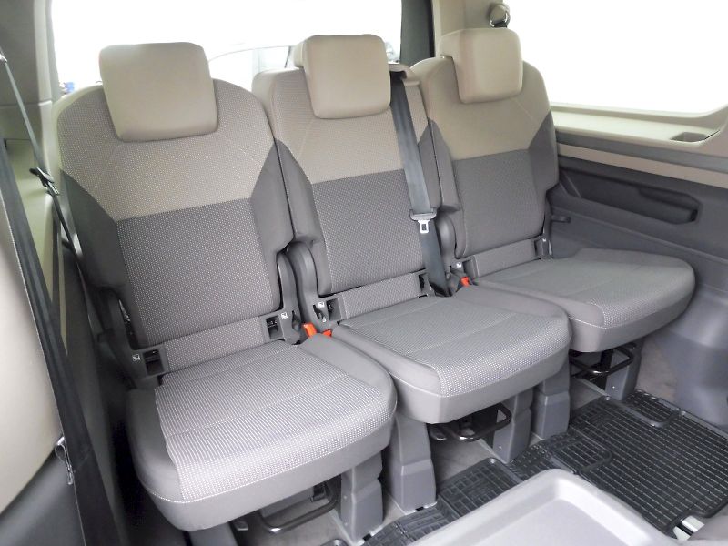 Volkswagen Multivan (2025) Long Life 1,5 TSI PHEV 180kW D - fotka 23 z 30