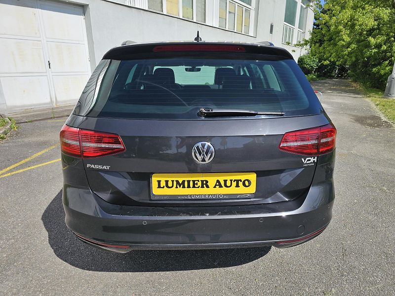 Volkswagen Passat Variant (2018) 1.6TDI  TAŽNÉ, FULL LED - fotka 4 z 16