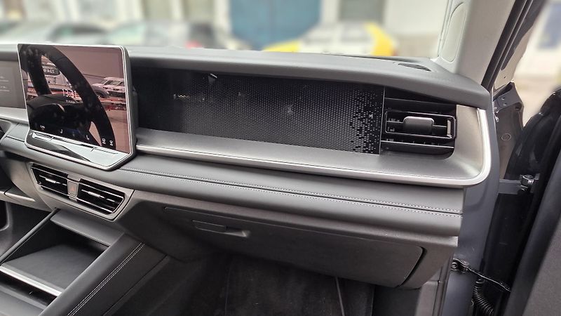 Volkswagen Tayron People 1,5 eTSI 110 kW mHEV - fotka 20 z 29