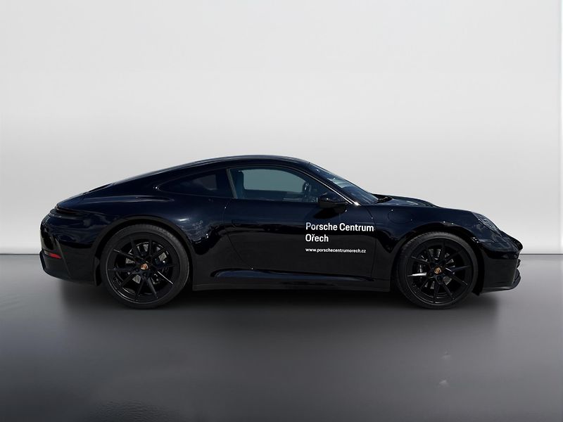 Porsche 911 Carrera - fotka 6 z 28