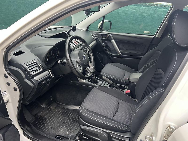 Subaru Forester (2017) Prodám Subaru Forester 2.0 ben - fotka 14 z 18