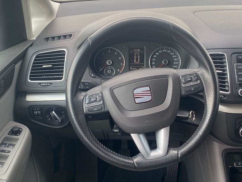 Seat Alhambra (2012) 1.4 TSi 110kW - fotka 8 z 27