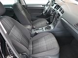 Volkswagen Golf (2015) Comfortline 2.0 TDI - náhled 9