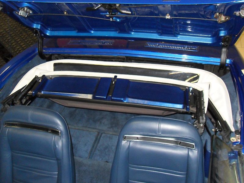 Chevrolet Ostatní (1973) Corvette 5,7 V8 REZERVACE - fotka 17 z 22