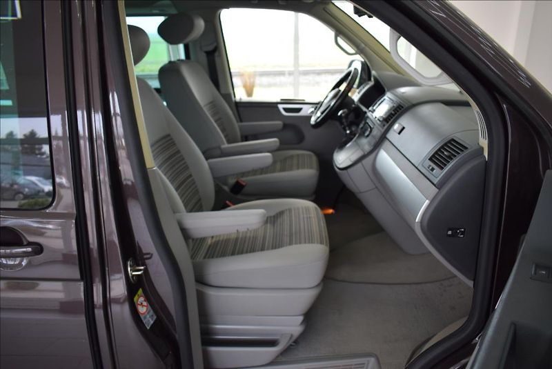 Volkswagen California 2,0 TDI, NAVI,serviska, - fotka 23 z 44