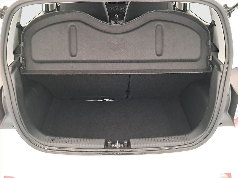 Hyundai i10 (2021) Comfort 1.0, Automat - fotka 14 z 17