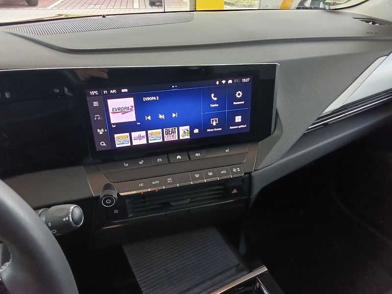 Opel Astra 1.2T 81KW 2023 - fotka 9 z 10