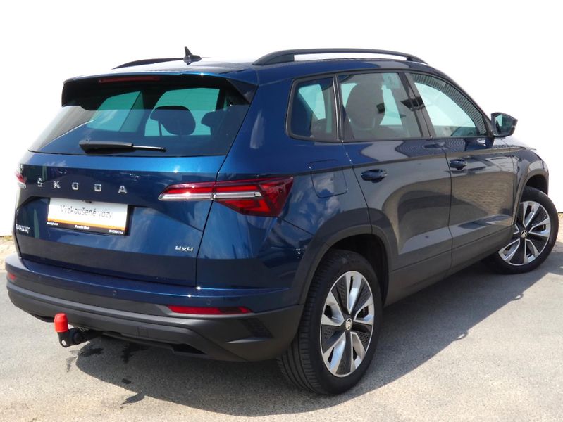 Škoda Karoq FL 4x4 Style 2.0 TDI /110 kW 7 - fotka 2 z 30