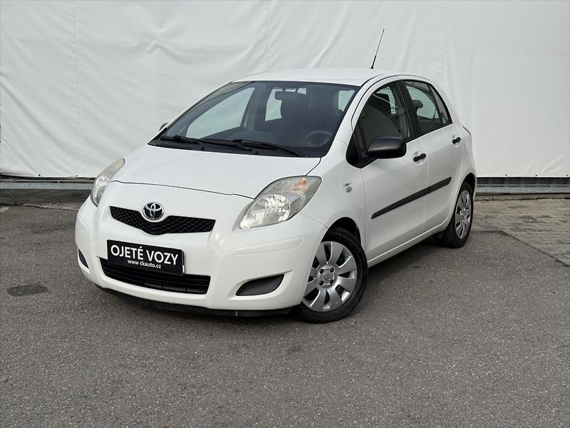 Toyota Yaris 1,3 Terra Cool - fotografie inzerátu