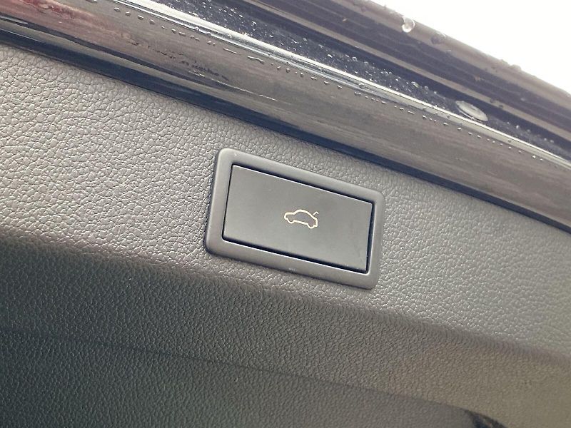Škoda Superb (2021) Combi 2.0 TDI 4x4 DSG Sportlin - fotka 33 z 40