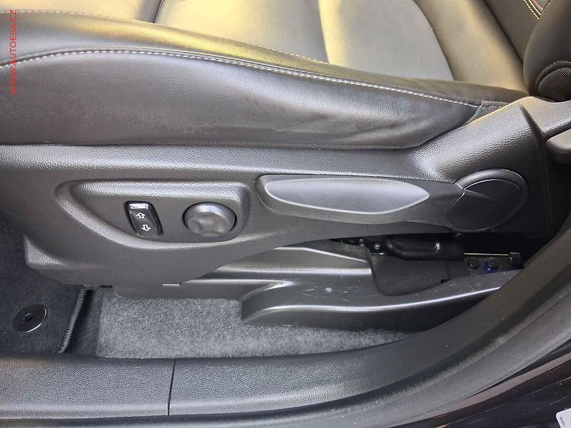 Opel Mokka (2013) 1.4T 4x4, TZ, bixen, kůže - fotka 14 z 17