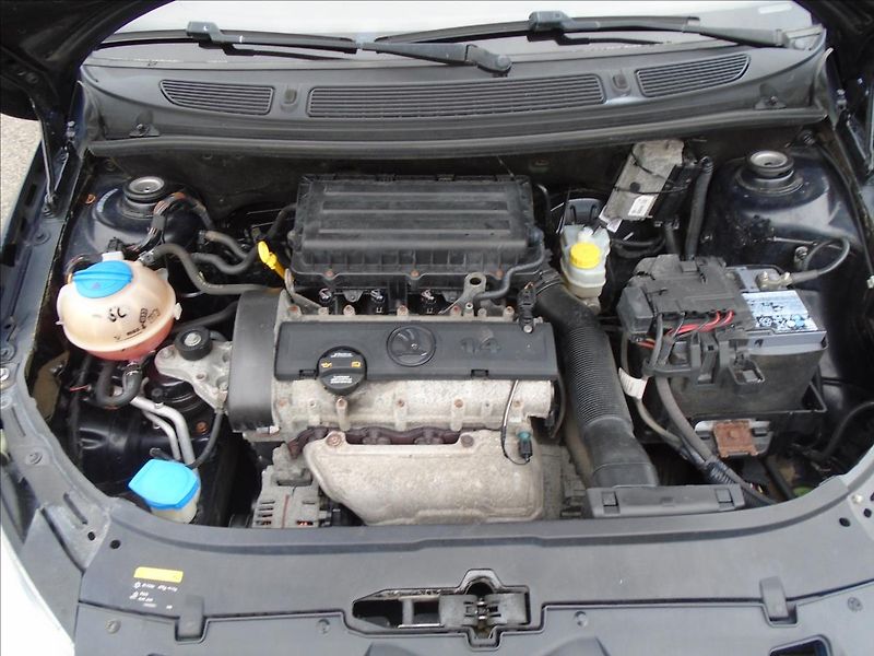 Škoda Roomster 1,4   1.4 - fotka 20 z 23