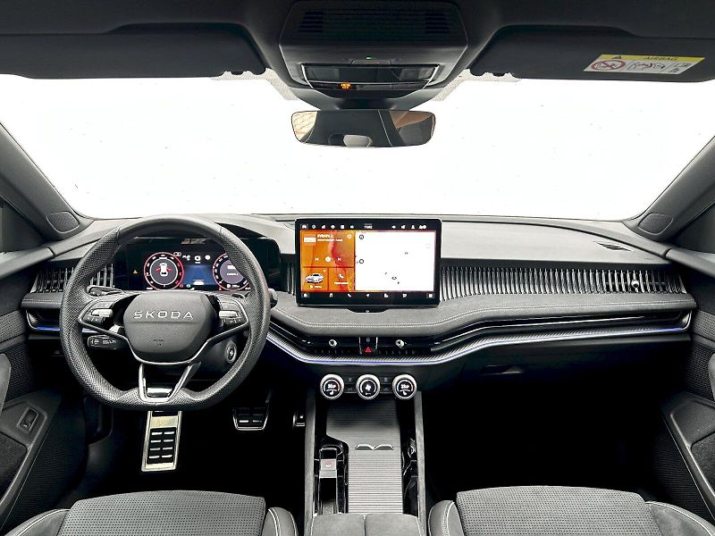 Škoda Superb (2025) Combi 2.0 TDI 110kW DSG SportL - fotka 5 z 35