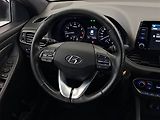 Hyundai i30 (2018) Go! 1.4 T-GDI, Navi, Tempomat - náhled 16