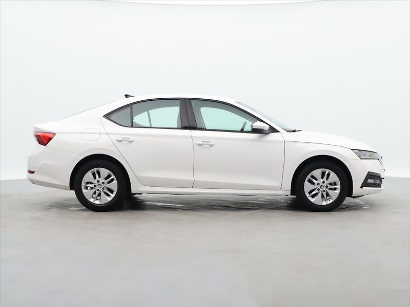 Škoda Octavia 2,0 TDI 110kW CZ 1.Maj DPH LED - fotka 8 z 27