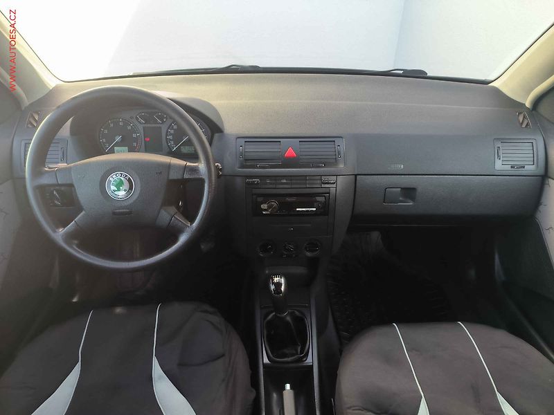 Škoda Fabia (2001) 1.4i 16V, ČR, AC, TZ - fotka 8 z 14