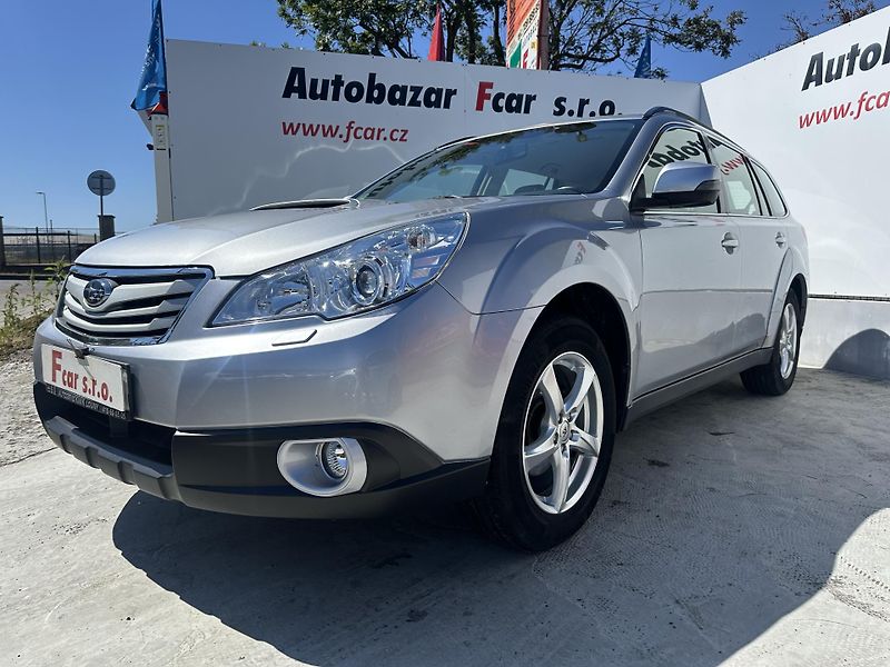 Subaru Outback (2012) 2.0 D 4x4 manual  - fotka 3 z 30