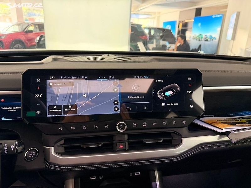 Jeep Compass (2026) Summit e-Hybrid Plug-in 225k e - fotka 12 z 20