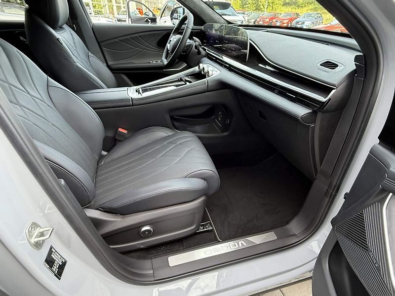 Omoda 9 (2026) Premium 1.5TGDI PHEV AWD - fotka 8 z 27