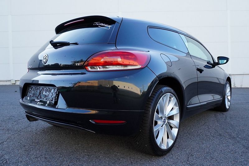 Volkswagen Scirocco 1.4 TSI 90kW - fotka 8 z 28