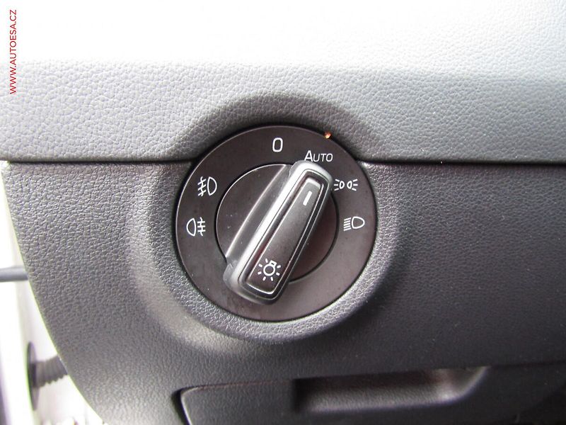 Škoda Octavia (2020) 2.0TDI, ČR, Style - fotka 16 z 19