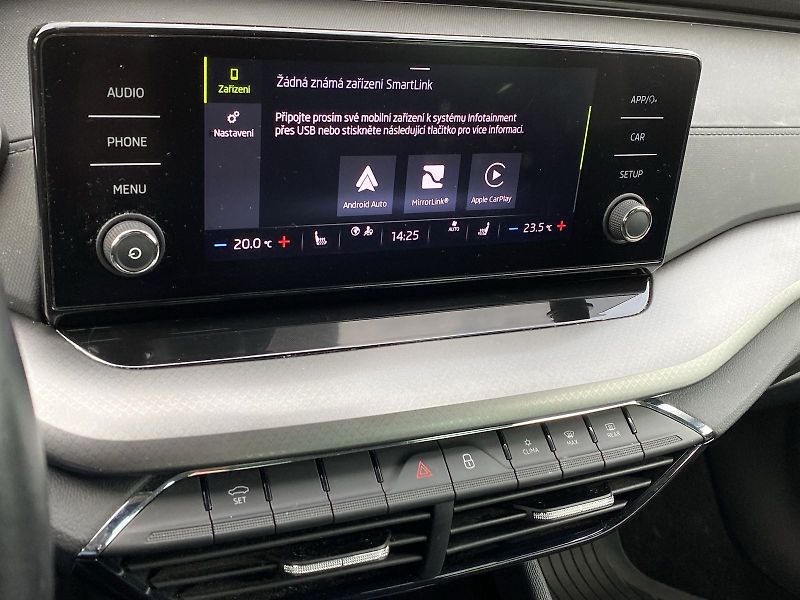 Škoda Octavia (2021) 1.5 TSI Ambition + - fotka 16 z 30