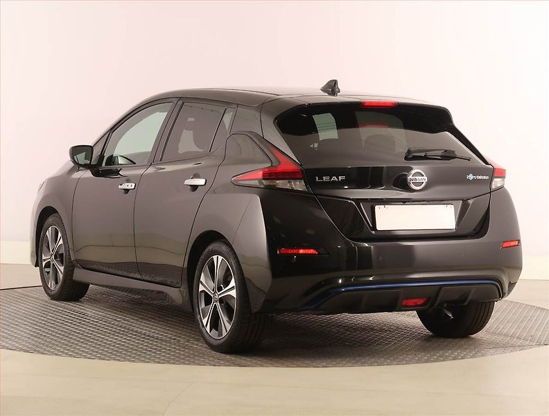 Nissan Leaf (2021) 40 kWh, SoH 91%, Automat - fotka 4 z 25