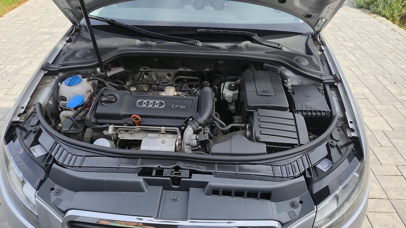 Audi A3 (2008) Sportback 1.4 TFSI - fotka 8 z 19