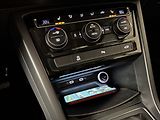 Volkswagen Touran 2,0 TDi  DSG Comfortline Tažné - náhled 40