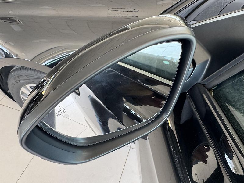Peugeot 508 Hybrid 225*AT8*Allure*Webasto - fotka 32 z 34