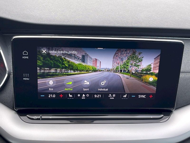 Škoda Octavia (2023) 1.5 eTSI 110kW m-Hev DSG Style - fotka 17 z 35