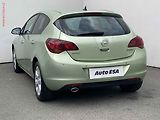 Opel Astra (2011) 1.6i, AC, xenon, navi - náhled 6