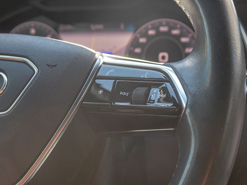 Audi A6 (2020) 3.0TDI 210KW – BLACK EDITION - fotka 17 z 53