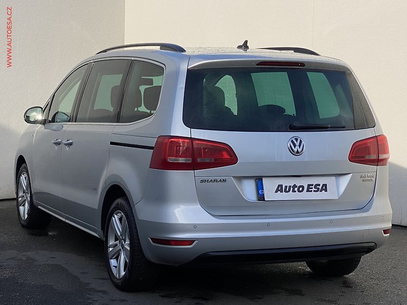Volkswagen Sharan (2012) 2.0 TDi, Match, xenon - fotka 6 z 18