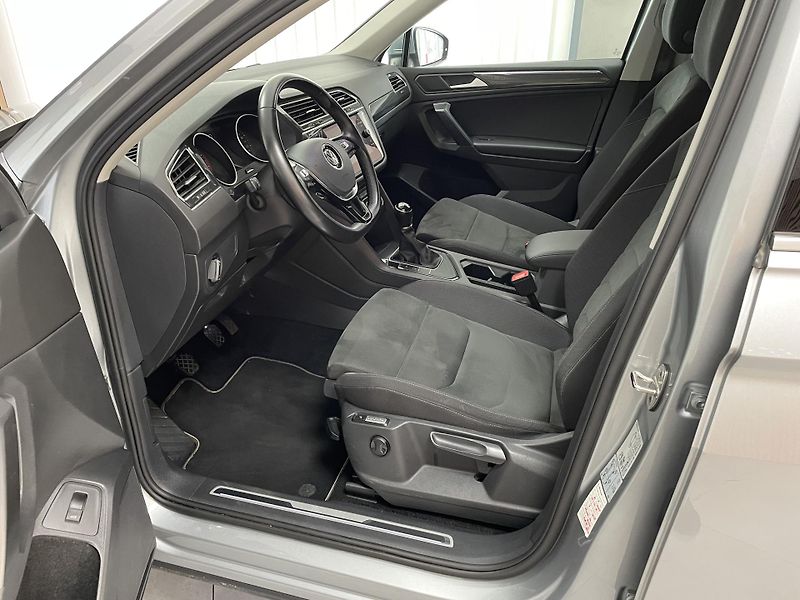 Volkswagen Tiguan 1.5 TSi ALLSPACE 6M ČR 1.MAJ . - fotka 18 z 26