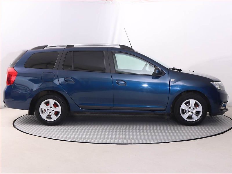 Dacia Logan (2018) 1.0 SCe, Serv.kniha, Tempomat - fotka 6 z 15
