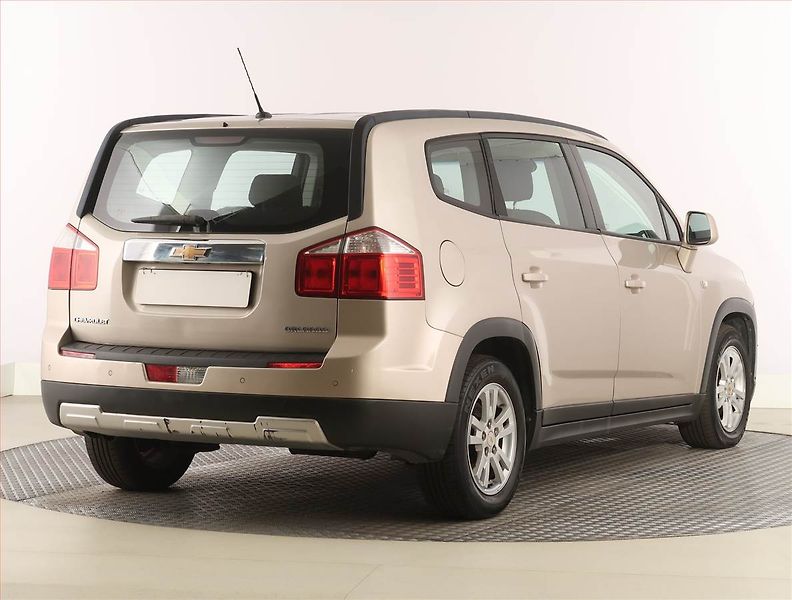 Chevrolet Orlando (2013) 2.0 VCDi, 7 míst, po STK - fotka 5 z 18