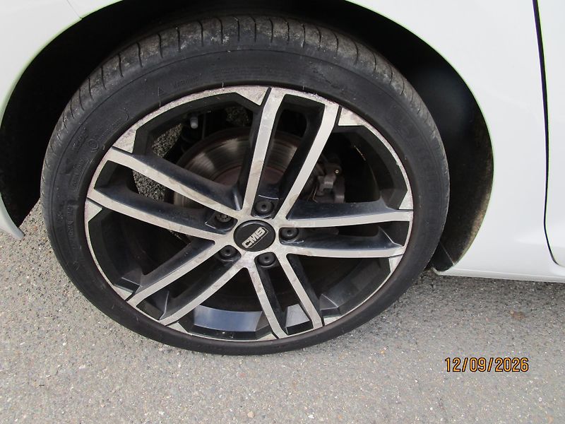 Volkswagen Golf (2015) 7 GTD 2,0  - fotka 18 z 18