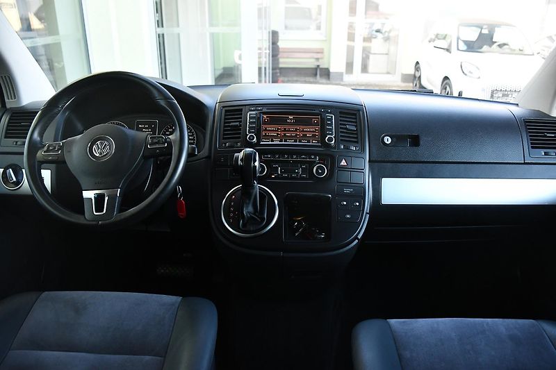 Volkswagen Multivan 2.0TDi ČR 7.MÍST TAŽNÉ M.TOP - fotka 5 z 38