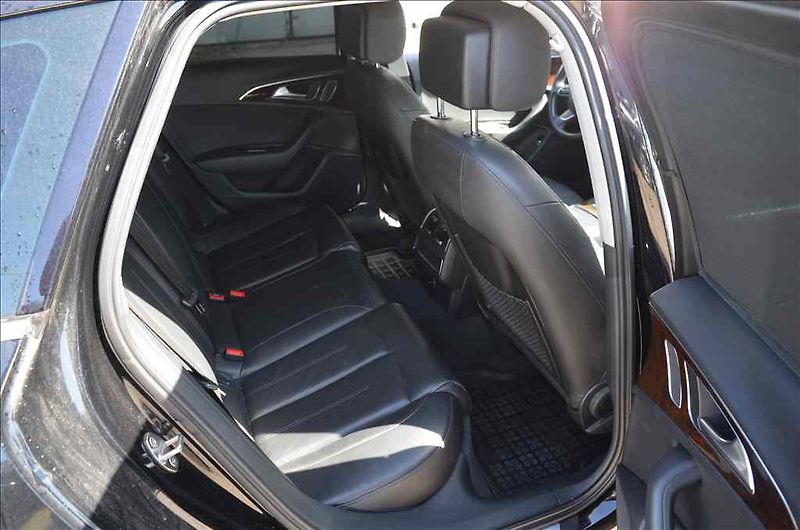 Audi A6 (2016) AVANT 3,0 TFSI QUATTRO - fotka 21 z 22