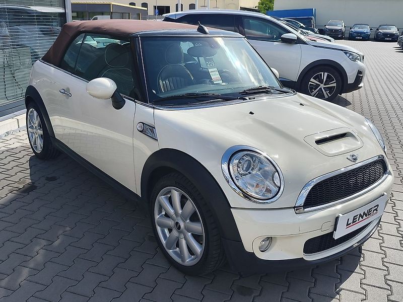 Mini Cooper S 1.6 Turbo/128kW - fotka 5 z 32