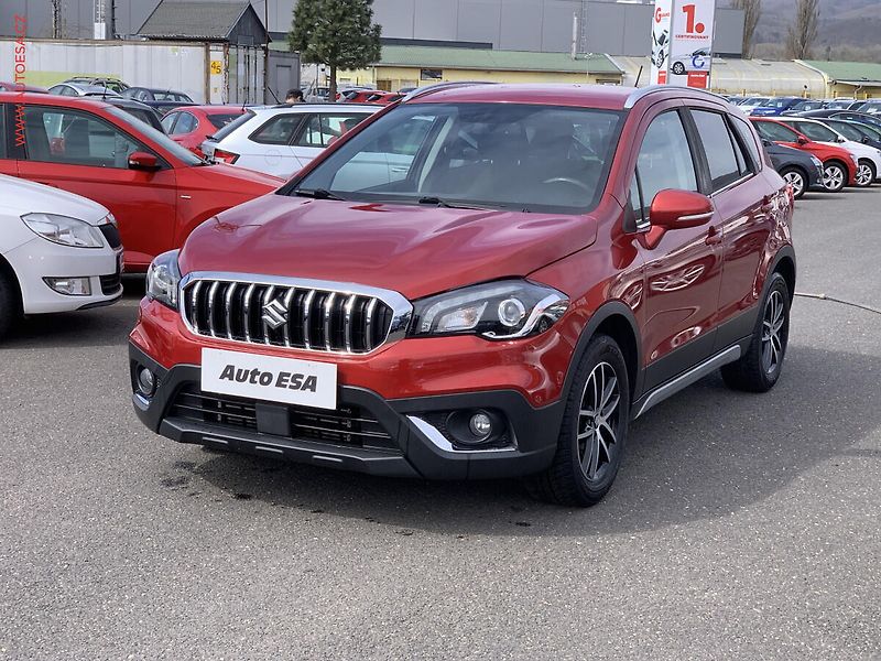 Suzuki S-Cross (2018) 1.4 BJet, Comfort, +ALU, navi - fotka 3 z 19