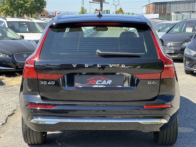Volvo XC60 INSCRIPTION 2.0 B4 AWD ČR DPH - fotka 6 z 40