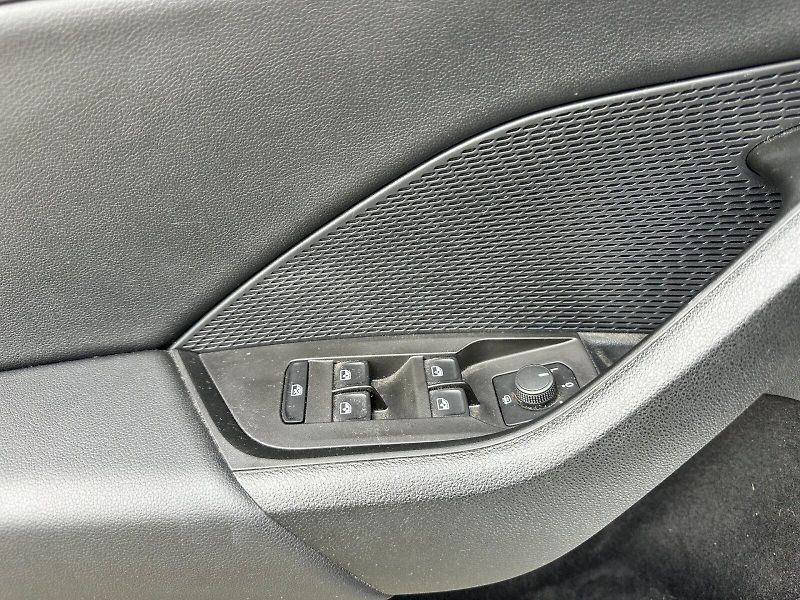 Škoda Octavia (2023) 2.0 TDI 85kW Ambition Combi - fotka 8 z 22