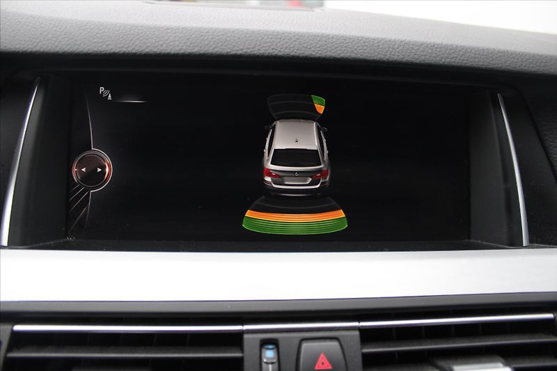 BMW Řada 5 520d xDrive LED NAVIGACE KŮŽE - fotka 19 z 23