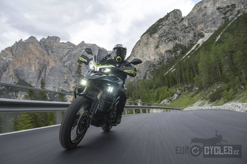 Benelli (2026) TRK 902 Xplorer - fotka 13 z 18