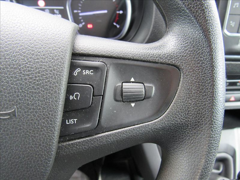 Peugeot Expert 2,0 HDi 90kW L1 - fotka 18 z 31
