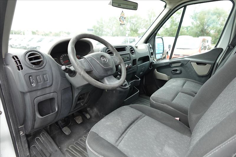 Opel Movano 2,3 CDTI  DVOUKABINA 7MÍST VAL - fotka 18 z 26